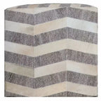 HomeRoots 18 Pouf cube ottoman chevrons en poils de vache gris et beige
