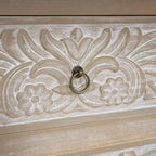 Commode en bois Christopher Knight Home Bianca Boho avec 3 tiroirs et motifs floraux sculptés