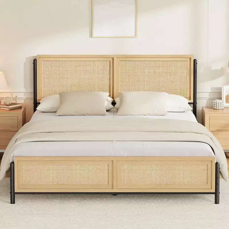 Lit Garvee avec tête et pied de lit en rotin naturel, plateforme en bois sans sommier tapissier, cadre de lit en métal silencieux