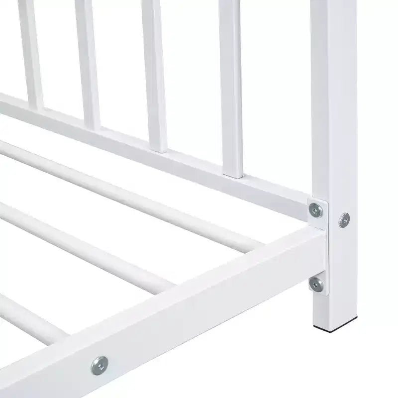 Lit plateforme en métal Whisen, taille double, en forme de maison