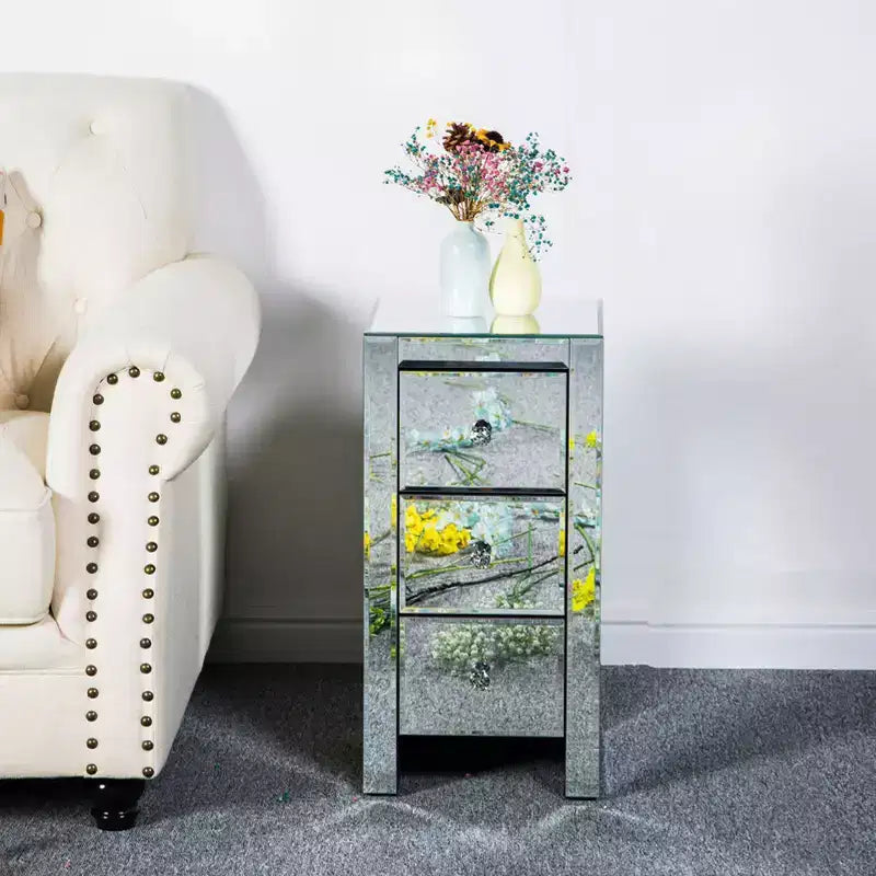 Table de chevet Karl Home en MDF argenté à 3 tiroirs de 30 cm de large