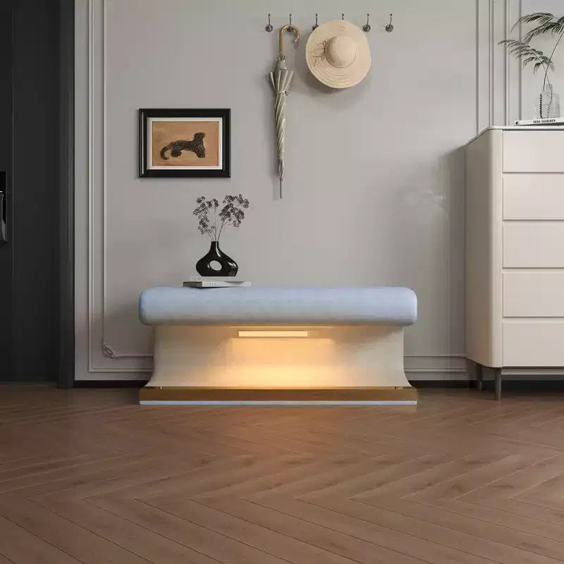 Banc pouf rembourré en cuir moderne Okak avec tabouret repose-pieds doux à LED à détecteur de mouvement pour le salon, l'entrée, le bout de lit