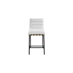 Tabouret de comptoir en tissu bouclé crème Burke Meridian Furniture