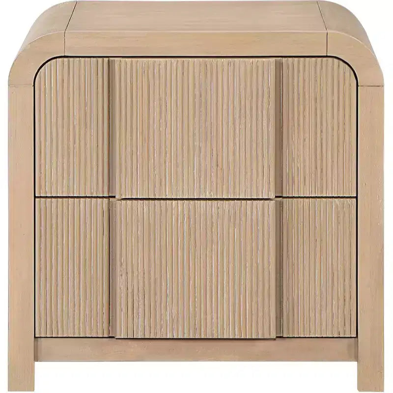 Meridian Furniture, Table de Chevet Cannelée