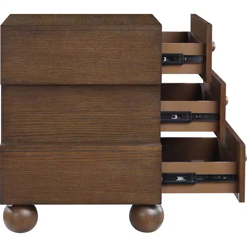 Meridian Furniture, Table de chevet Askew