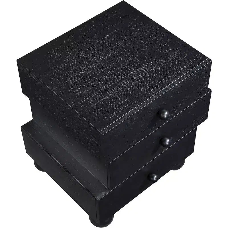 Meridian Furniture, Table de chevet Askew