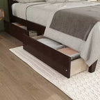 Lit double MAYEERTY avec tête de lit en rotin, deux tiroirs de rangement, lit en bois d'hévéa marron