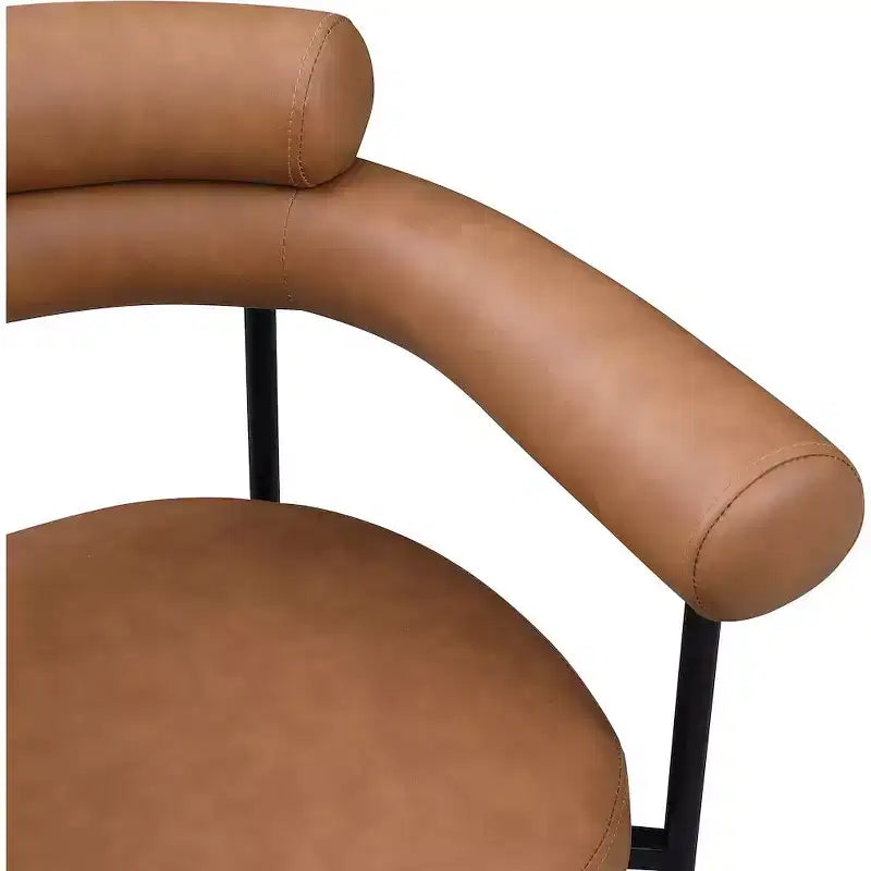 Meridian Furniture, Chaise de salle à manger Blake en cuir végétalien, Lot de 2
