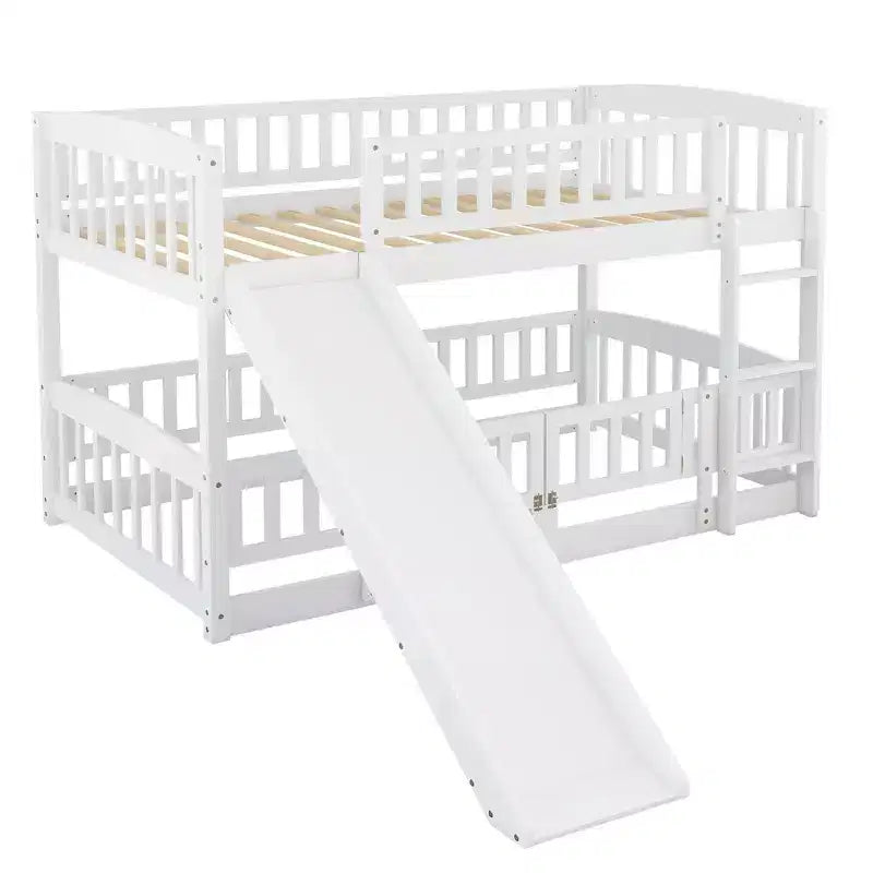 Lit superposé avec toboggan, lits superposés bas doubles avec clôture et échelle pour enfants et adolescents, blanc