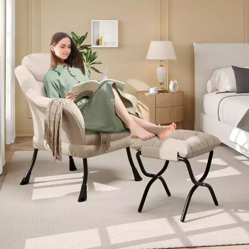Fauteuil confortable GustoWave avec repose-pieds pliant, fauteuil de lecture en velours pour adultes, meuble d'appoint compact