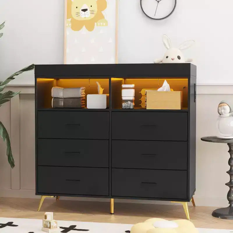 Commode à langer avec tiroirs, commode bébé avec plateau à langer, prise de courant, lumière LED et pieds métalliques, organisateur de nurserie station à langer