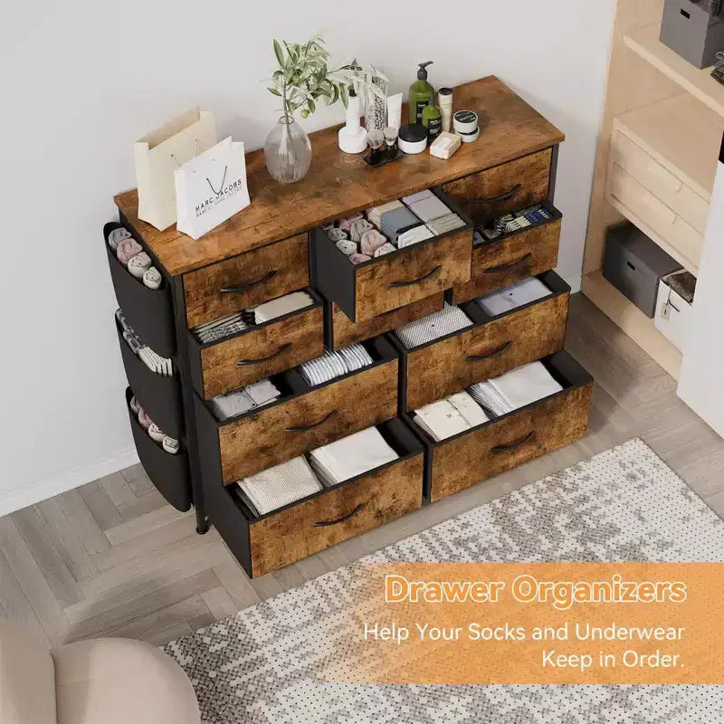 Commode GustoWave pour chambre à coucher, meuble de rangement en tissu à 10 tiroirs, commodes et chiffonniers avec poches latérales, crochets et plateau en bois
