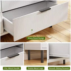 Commode moderne à 6 tiroirs cannelés de 54,7 po avec pieds et poignées en métal et dispositif anti-basculement pour chambre, salon ou couloir, chiffonnier