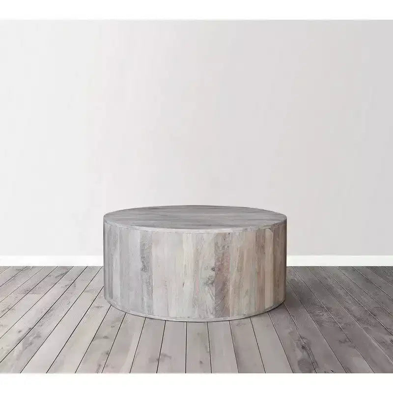Table basse Royal Hampton de 36 pouces, forme de tambour fabriquée à la main, bois de manguier blanc délavé