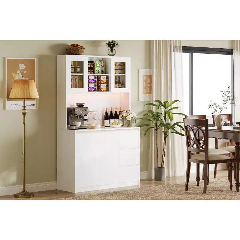 Grand meuble de cuisine de 180 cm de haut, buffet de rangement de cuisine avec lumières LED et prises de courant, support pour micro-ondes, porte en verre