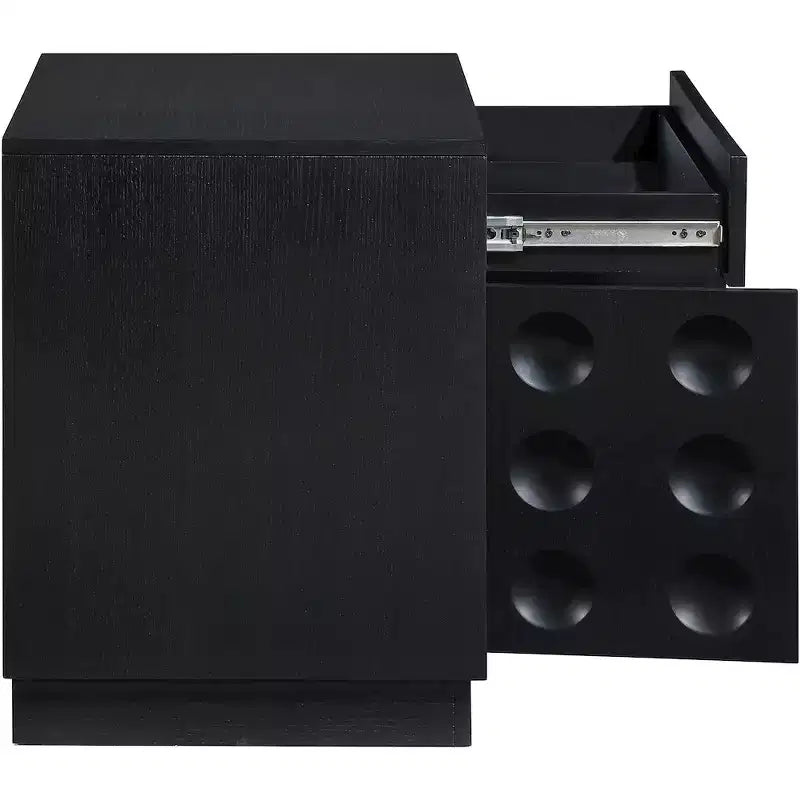 Meridian Furniture, Table de chevet Compass