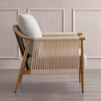 Fauteuil d'appoint de ferme moderne Spruce&Spring avec accoudoirs en bois tressé
