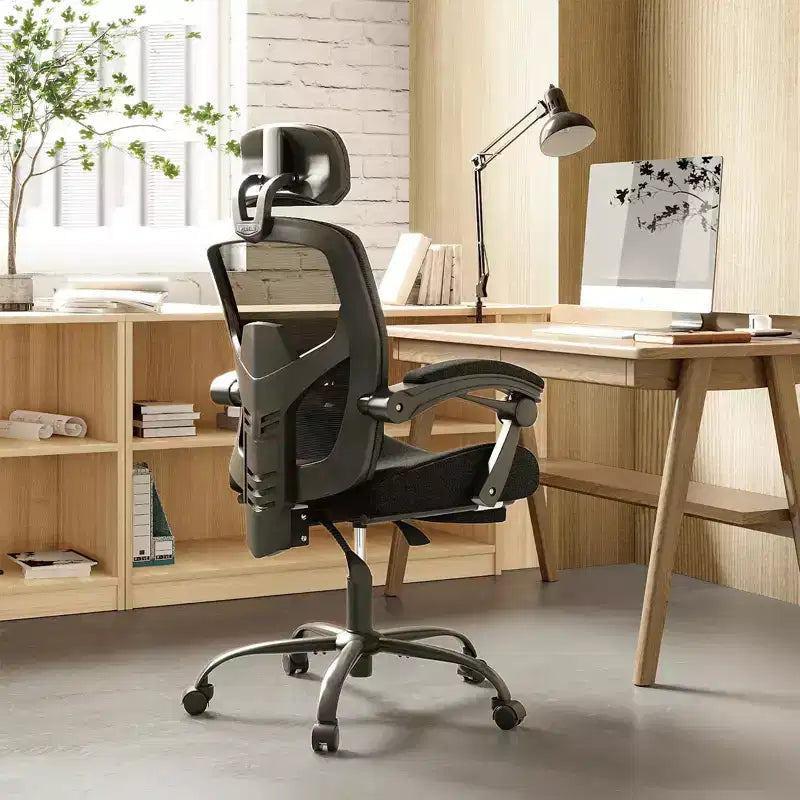 Chaise de bureau à dossier haut en maille Okak moderne avec repose-pieds rétractable, chaise de bureau pivotante réglable pour le bureau, l'étude