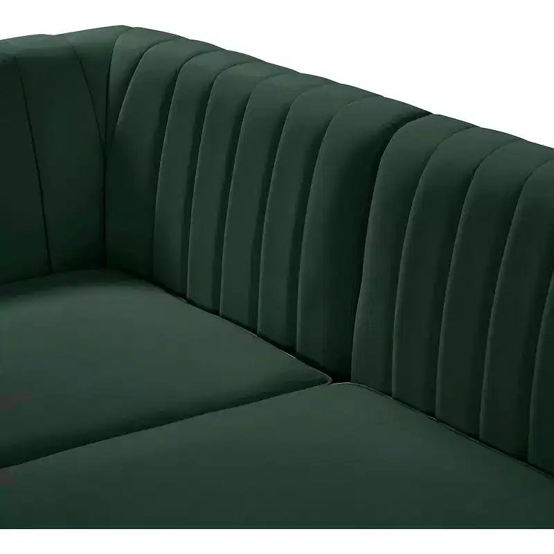 Meridian Furniture, Canapé modulable en velours Alina