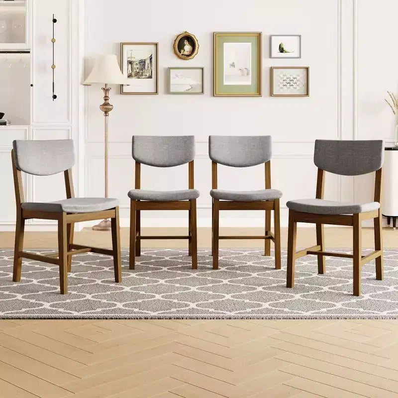 Chaise de salle à manger GDFStudio Dalton en bois 4 pièces avec coussin rembourré gris