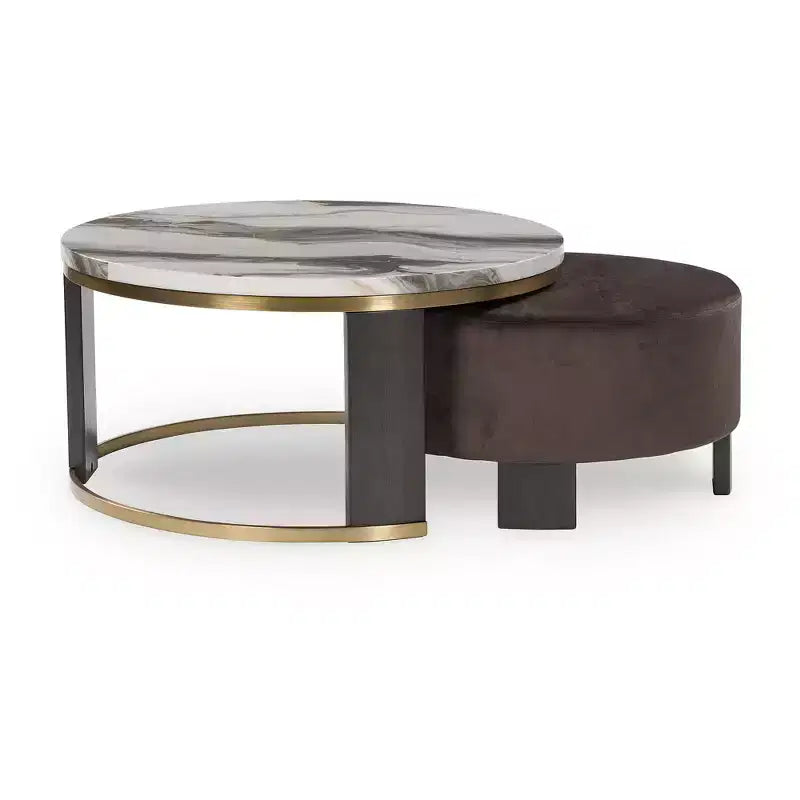 Table basse gigogne et ottoman Jazmore de Signature Design by Ashley, dessus en similicuir marbre avec cadre en laiton