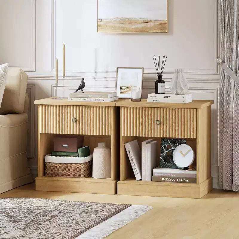 COZONY Table de Chevet Cannelée avec Tiroir, Table de Nuit en Bois Clair de Style Mid-Century Moderne avec Rangement pour Chambre à Coucher ou Salon