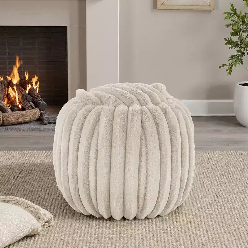 Pouf de rangement en tissu douillet Merced Plush Furry Channel - iNSPIRE Q