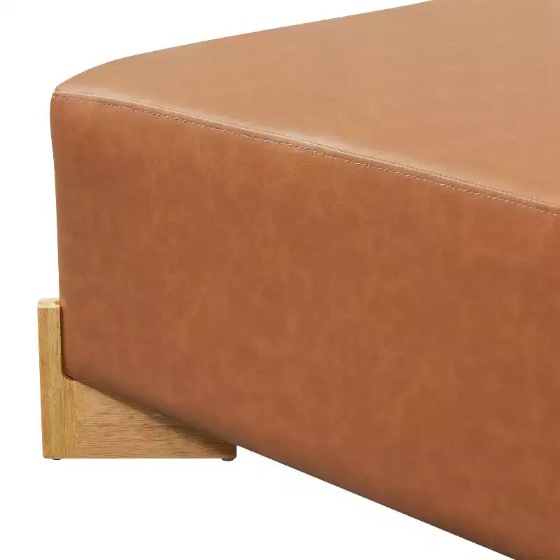 Pouf carré moderne en bois rembourré en bouclette Thanyarat de Christopher Knight Home