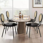 Lot de 4 chaises de salle à manger en rotin. Chaises de cuisine modernes rembourrées avec coussins épais et pieds en métal. Idéales pour les petits espaces.