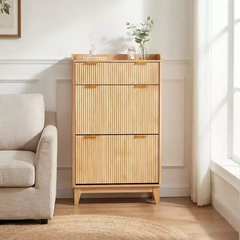 Meuble à Chaussures Étroit Cannelé pour Entrée, Petit Organisateur de Rangement de Chaussures à Double Porte avec Étagères Réglables pour Petits Espaces