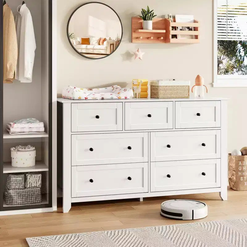 Commode à 7 tiroirs avec poignées en métal, grande commode en bois de 54 po de large, armoire de rangement moderne pour vêtements de chambre avec tiroirs profonds