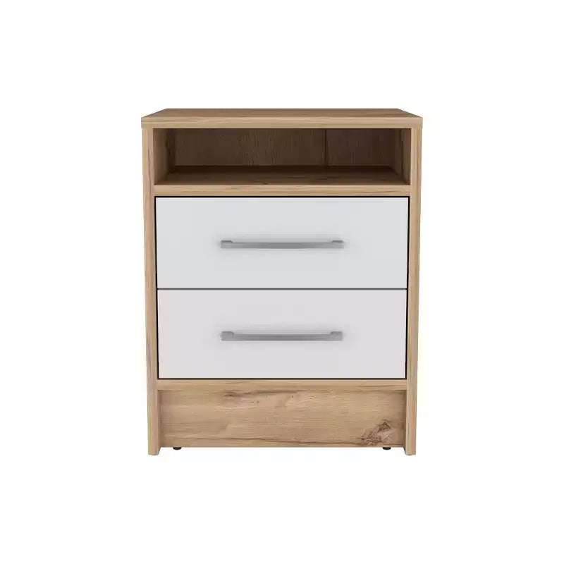 Cette table de chevet Cartiz à deux tiroirs, finition blanc/chêne clair, allie un style contemporain à des solutions de rangement intelligentes, créant ainsi un gain de place.