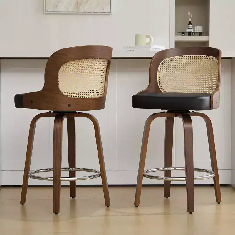 Lot de 2/3/4 tabourets de bar pivotants Bekrvio 26 avec dossier en rotin et pieds en bois courbé, tabourets de bar à hauteur de comptoir rembourrés en similicuir pour îlot de cuisine