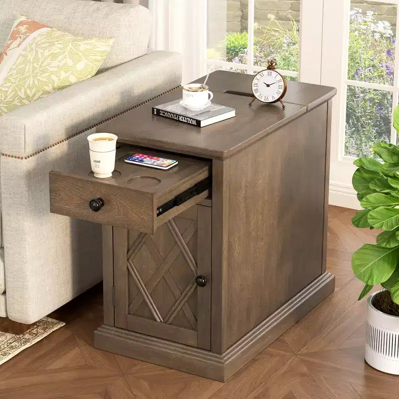 Table d'appoint classique, Table de chevet avec station de recharge, tiroir, armoire de rangement pour salon et chambre - ModernLuxe