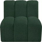 Chaise droite en tissu bouclé Arc Meridian Furniture