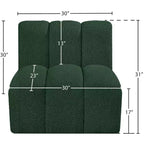Chaise droite en tissu bouclé Arc Meridian Furniture