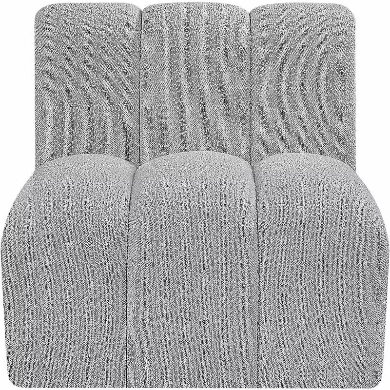 Chaise droite en tissu bouclé Arc Meridian Furniture