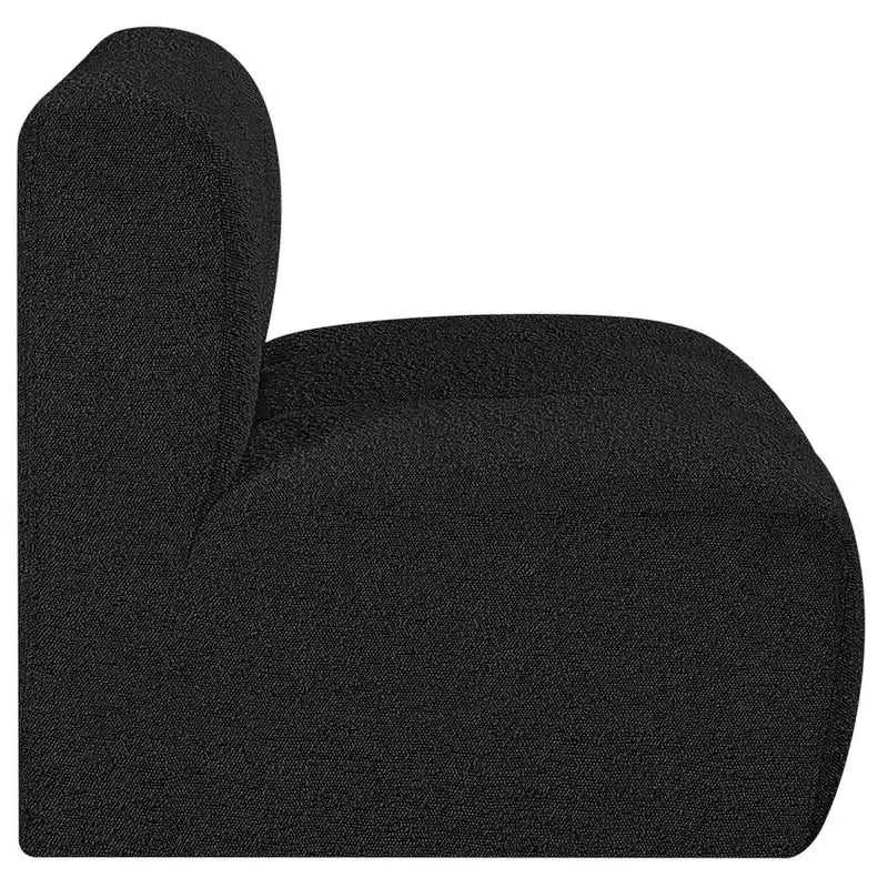 Chaise droite en tissu bouclé Arc Meridian Furniture