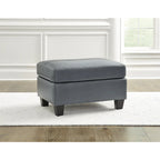 Signature Design by Ashley Genoa, ensemble de 2 fauteuils rembourrés – 43 po L x 38 po P x 40 po H
