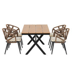 Ensemble d'extérieur contemporain avec chaises en rotin PE et table en bois composite