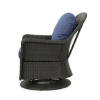 Lot de 2 fauteuils d'appoint pivotants d'extérieur Kaia, en résine tressée, bleus