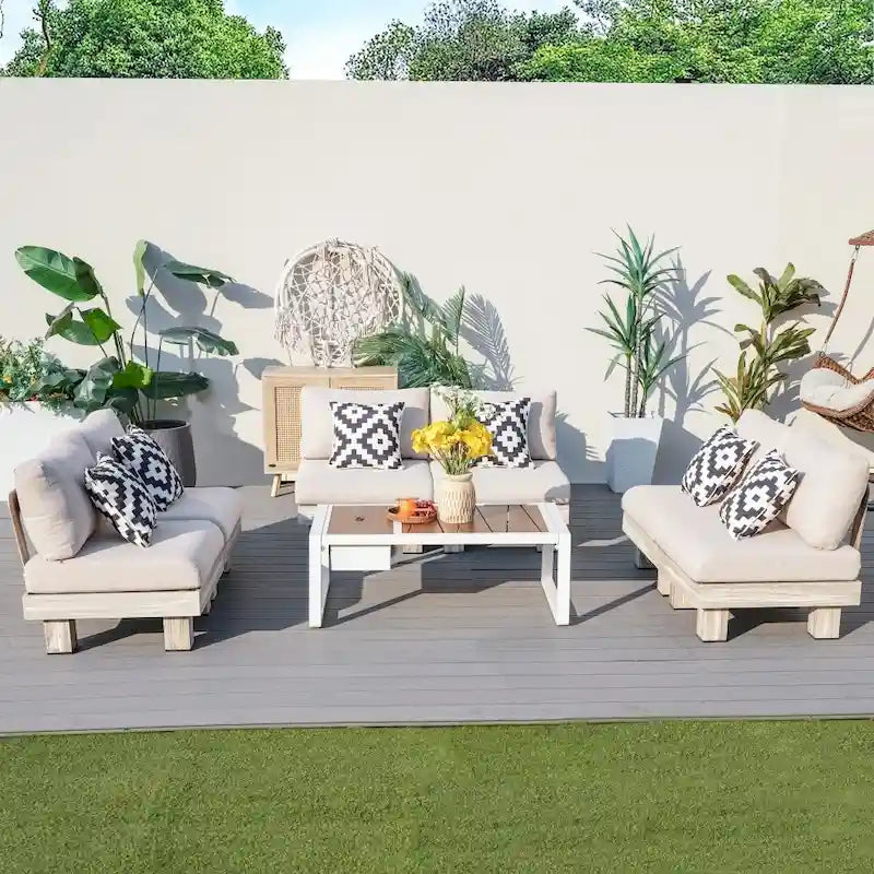 Salon de jardin moderne avec table basse et seau à glace