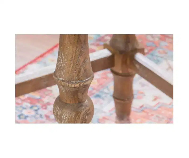 Tabouret de bar Shelly sans dossier, hauteur comptoir, naturel - Linon : Assise géométrique, pieds en bois lavé, revêtement en polyester