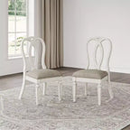 Lot de 2 chaises de salle à manger Realyn Ribbon Back rembourrées, blanc écaillé - Signature Design by Ashley : polyester, finition texturée, cadre en bois