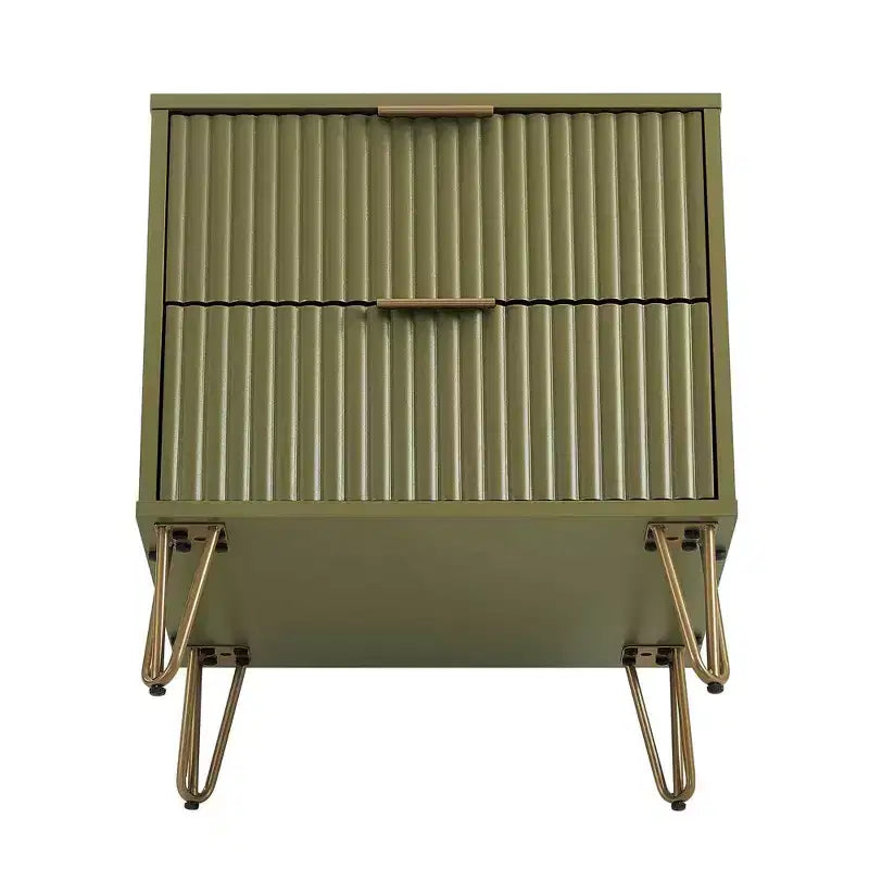 Table de chevet Dumbo à 2 tiroirs Manhattan Comfort vert olive : cadre en MDF brillant, quincaillerie en métal doré, style contemporain