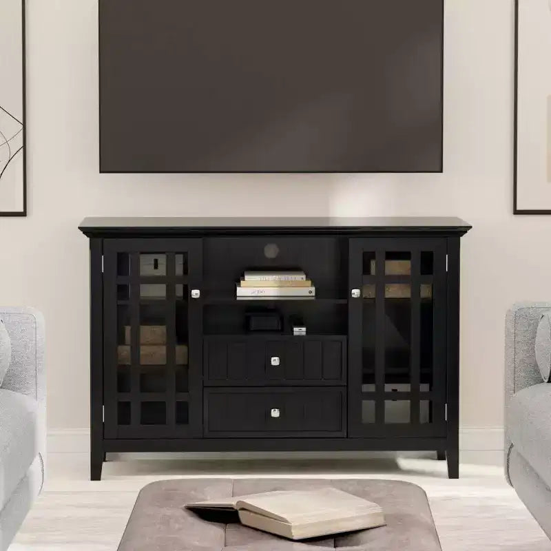 Meuble TV haut WyndenHall Freemont pour téléviseurs jusqu'à 60 po : armoires de rangement, tablettes réglables, gestion des câbles