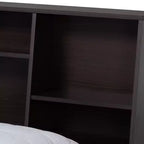 Lit plateforme de rangement Queen Geoffrey Wood avec étagères marron foncé - Baxton Studio : Design moderne, pas besoin de sommier tapissier