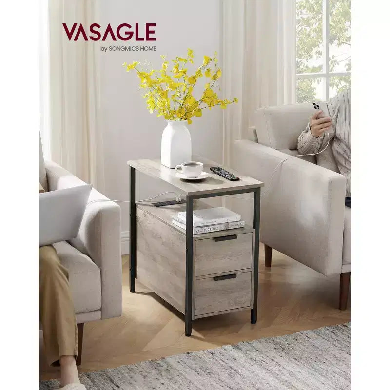 VASAGLE Table d'appoint avec station de charge, Table d'extrémité étroite avec 2 tiroirs, Table de chevet fine avec rangement