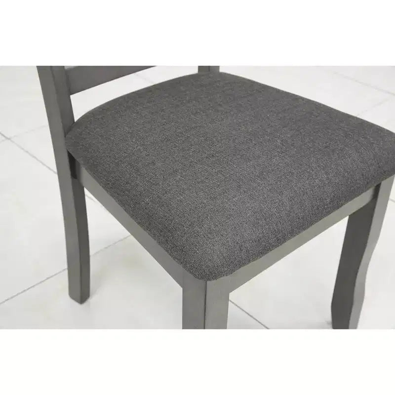 Signature Design by Ashley Shullden, chaise de salle à manger décontractée avec dossier à barreaux, lot de 2, gris