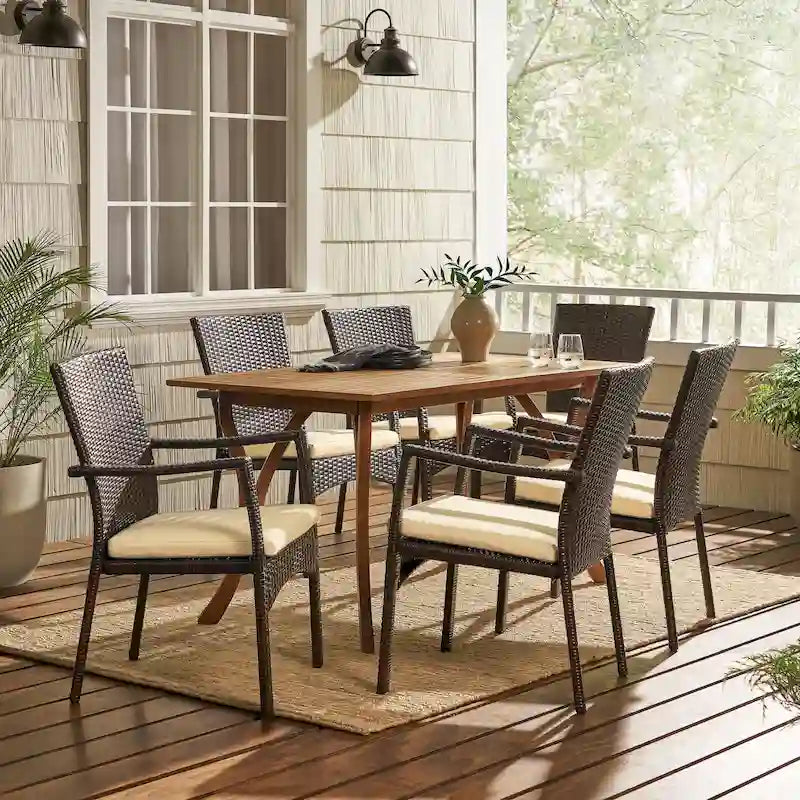 Ensemble repas d'extérieur 7 pièces Corleone avec coussins par Christopher Knight Home